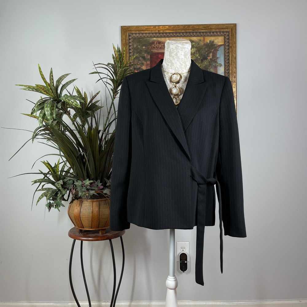 Evan-Picone Suit Blazer Womens 14 Black Pinstripe Polyester Wrap Side Tie Jacket